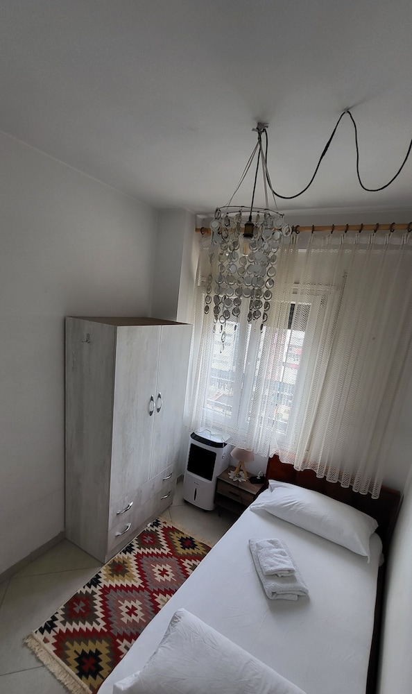 Isabel Rooms & Apartments