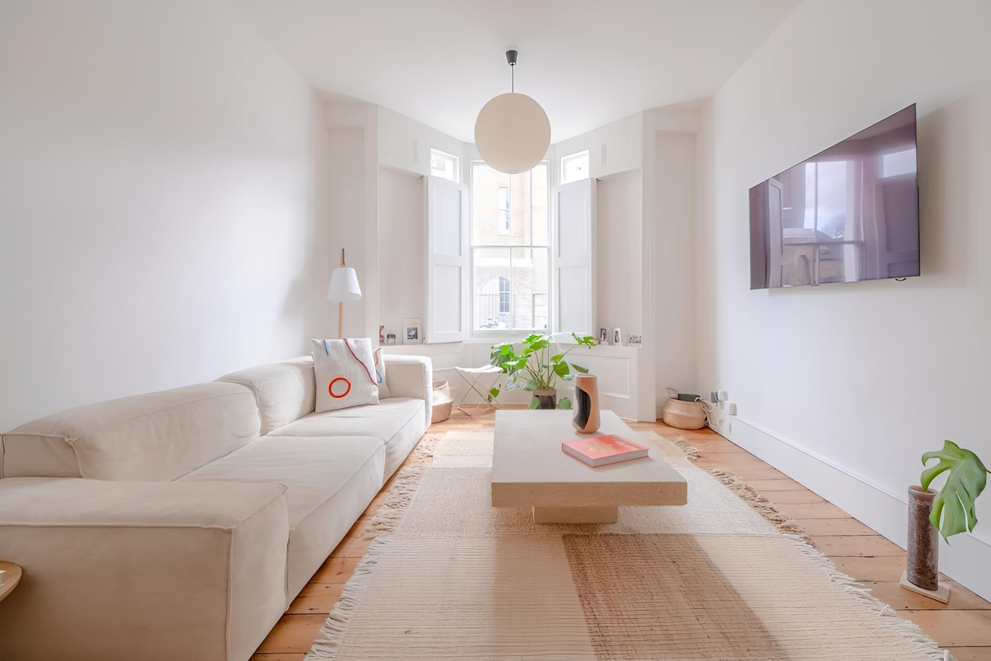 Beautiful Minimalistic 2BD House - Victoria Park