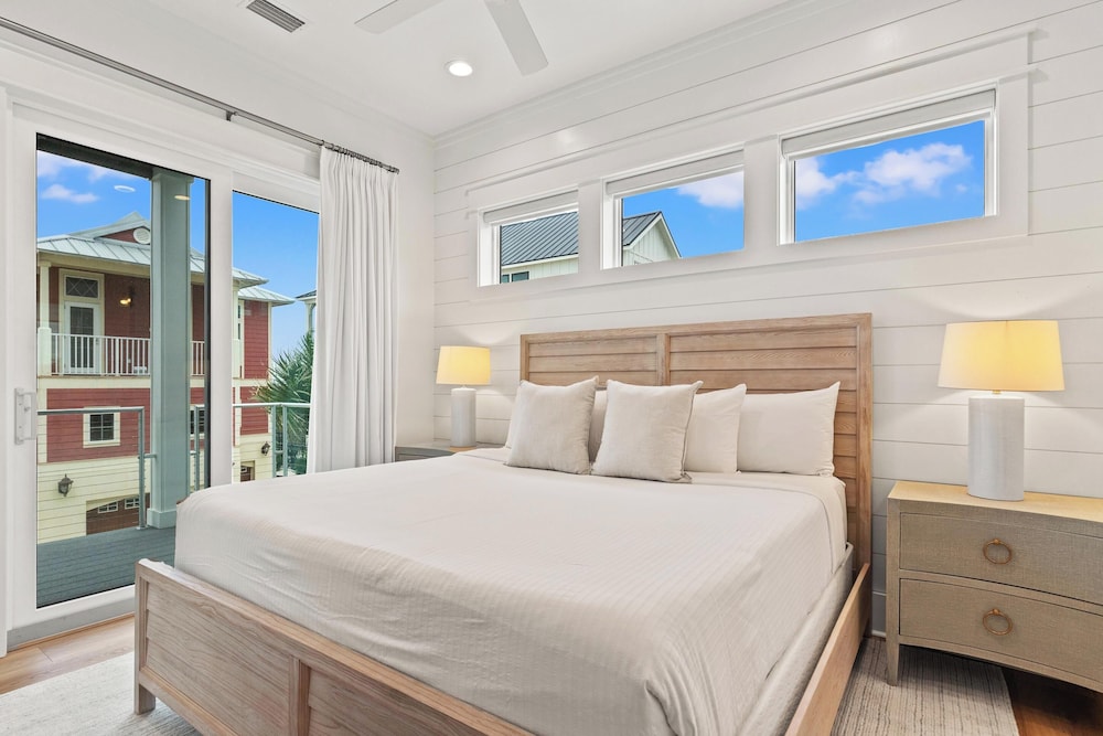 Beach House - Our Cabana by PHG