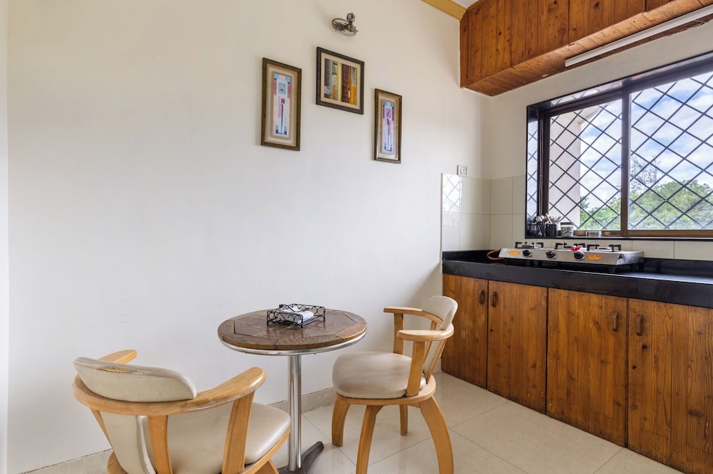 StayLeisurely Boutique suites Lonavala