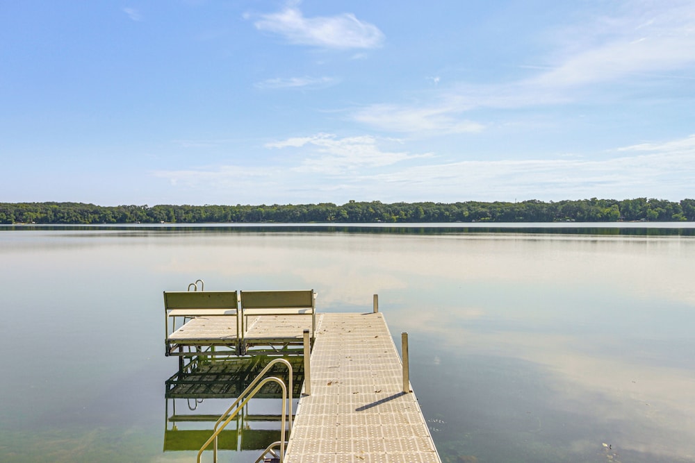 'elbow Lake Escape' w/ Dock in Underwood!