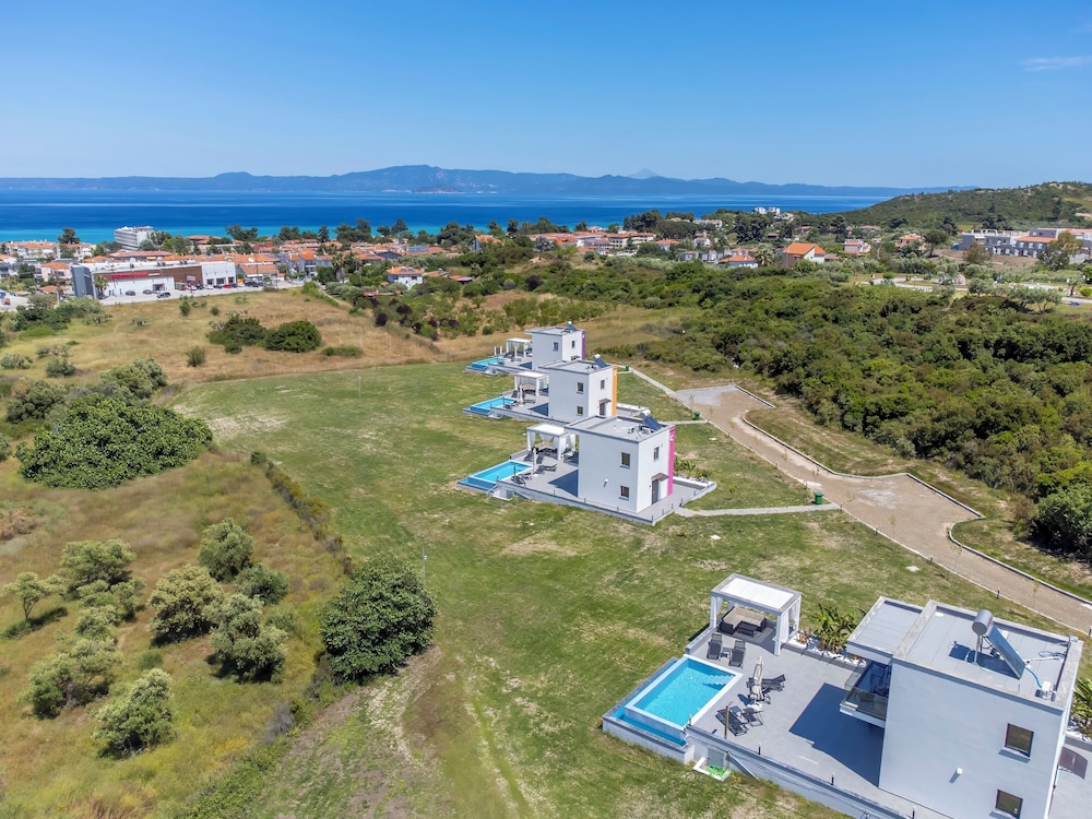 Continent Villas - Villa VIP