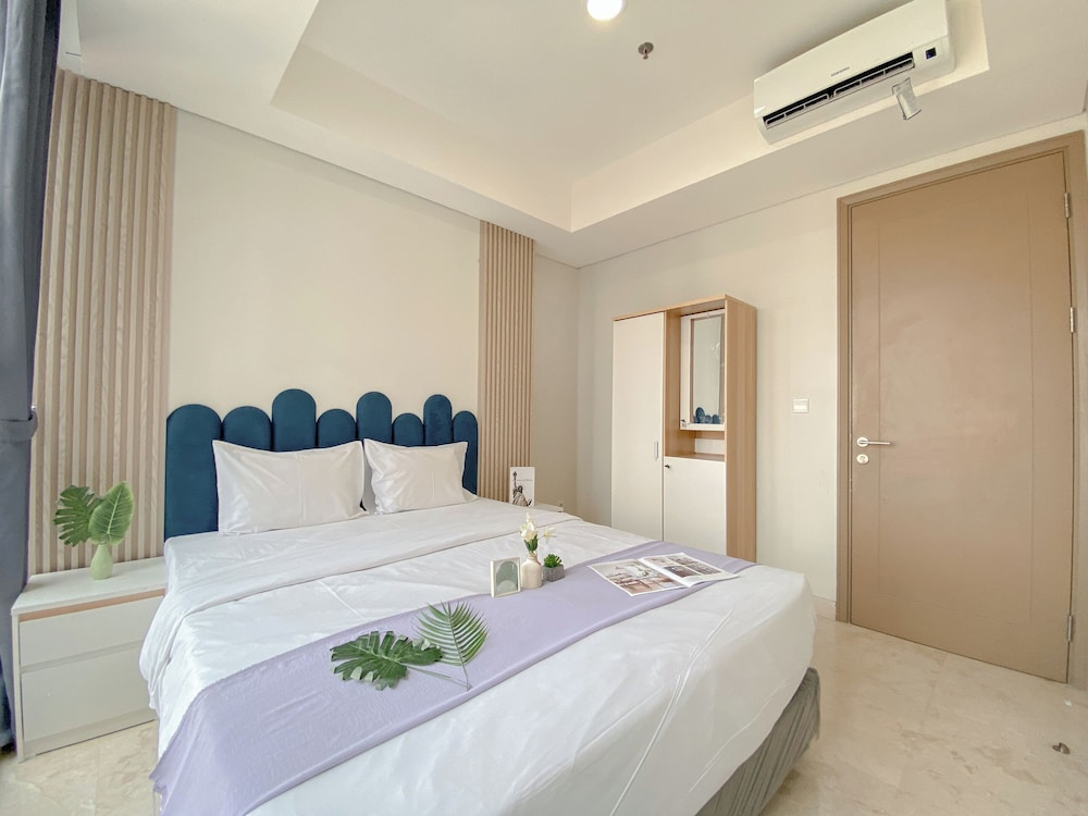 Fully Furnished and Elegant 2BR at Gold Coast Apartment PIK