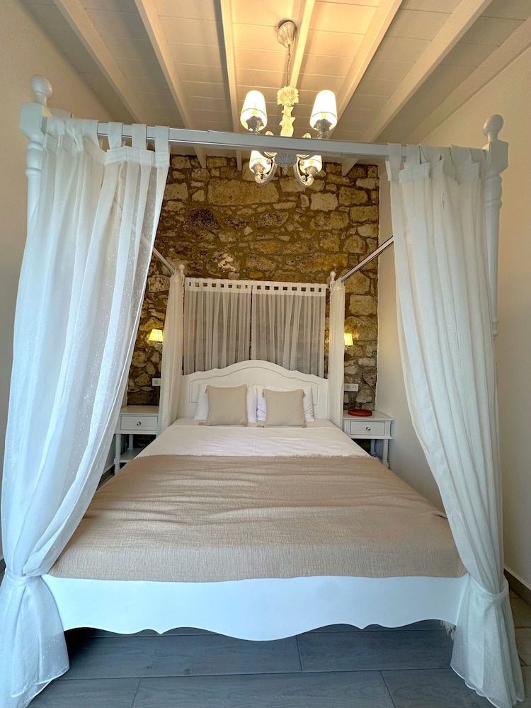 Selin Hotel - Image 33