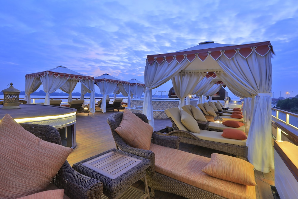 Heritage Line Anawrahta Cruise