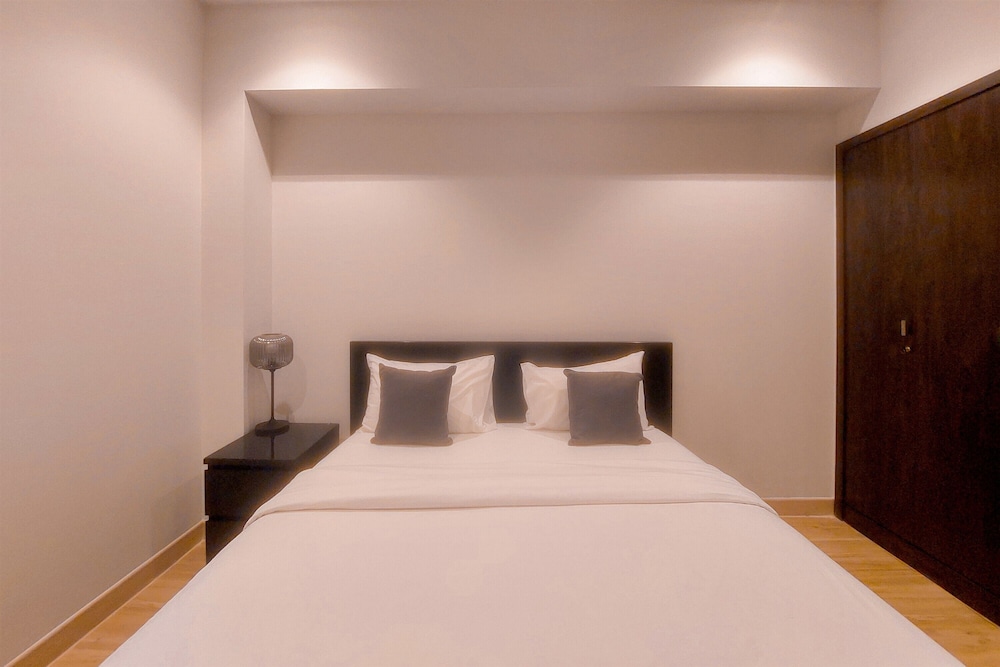 Elegant 1Br Apartment At Branz Bsd City