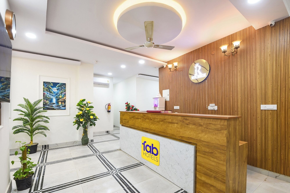 Fabhotel Rubicon