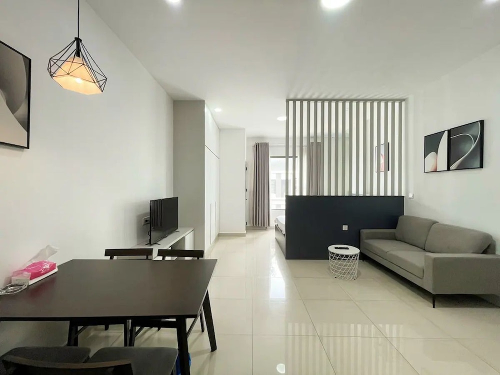 Sunrise City View Apartment