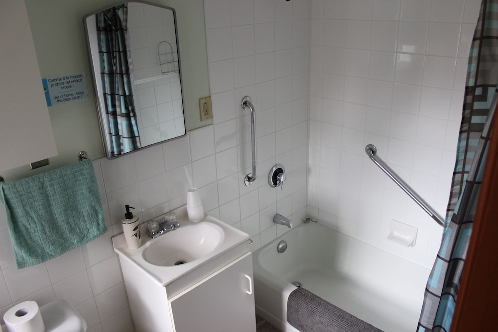 Auberge Jeunesse Magog-Orford (Hostel)