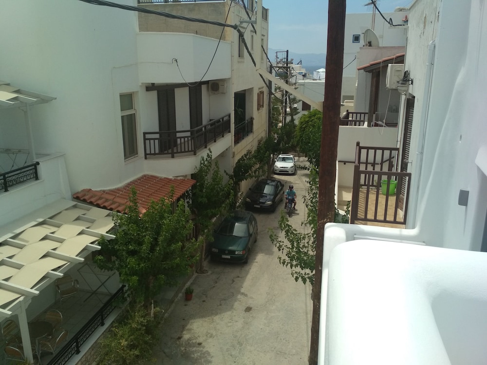 Photo 23