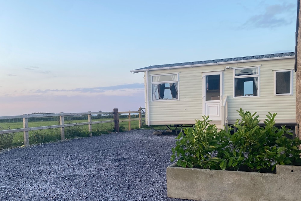 Coastal Chalet in Tudweiliog, Pwllheli