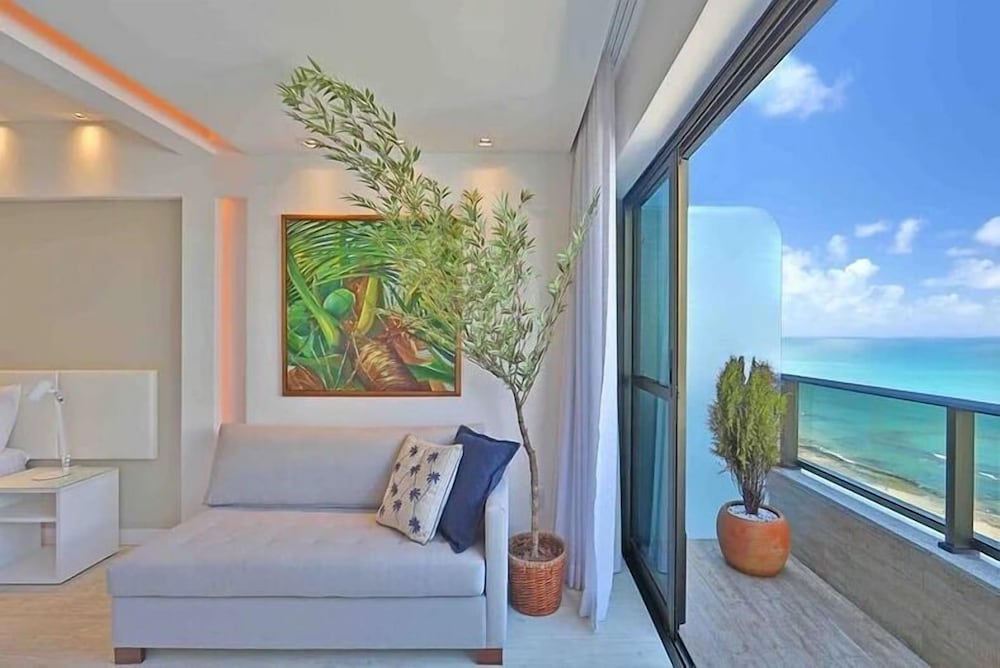HY Beach Flats