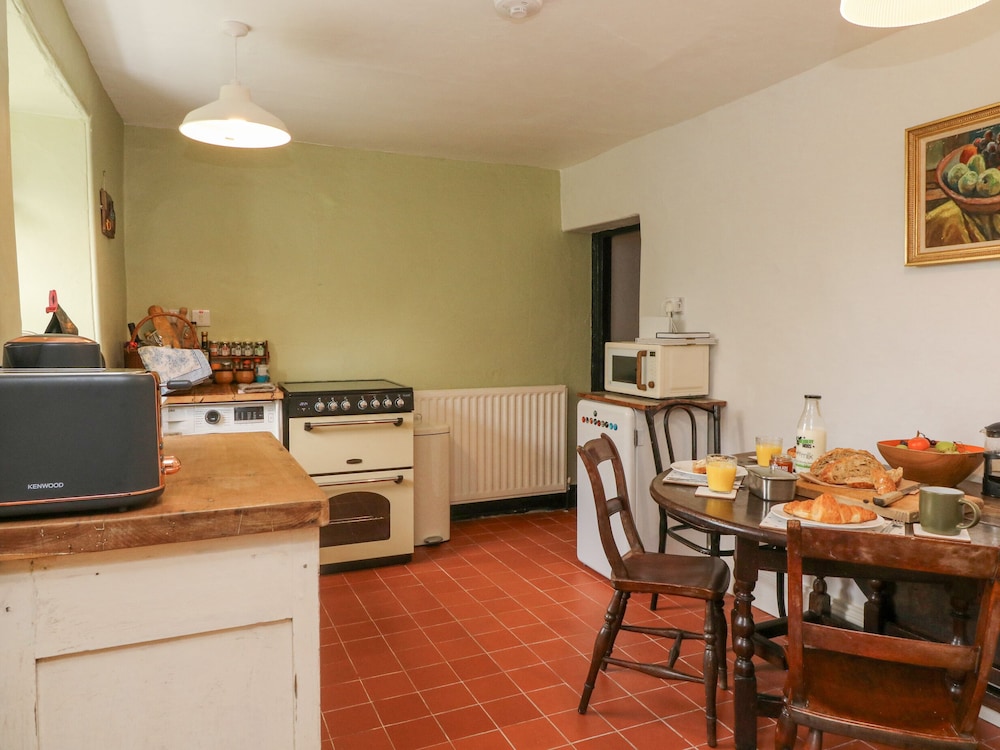 Blackbird Cottage