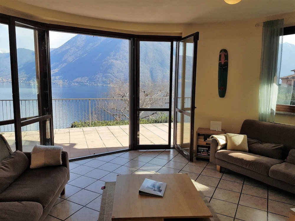 Co-a391-lcas12at - Villa Castello view 4