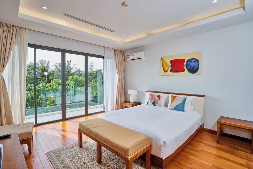 Ocean Luxury Villas Danang