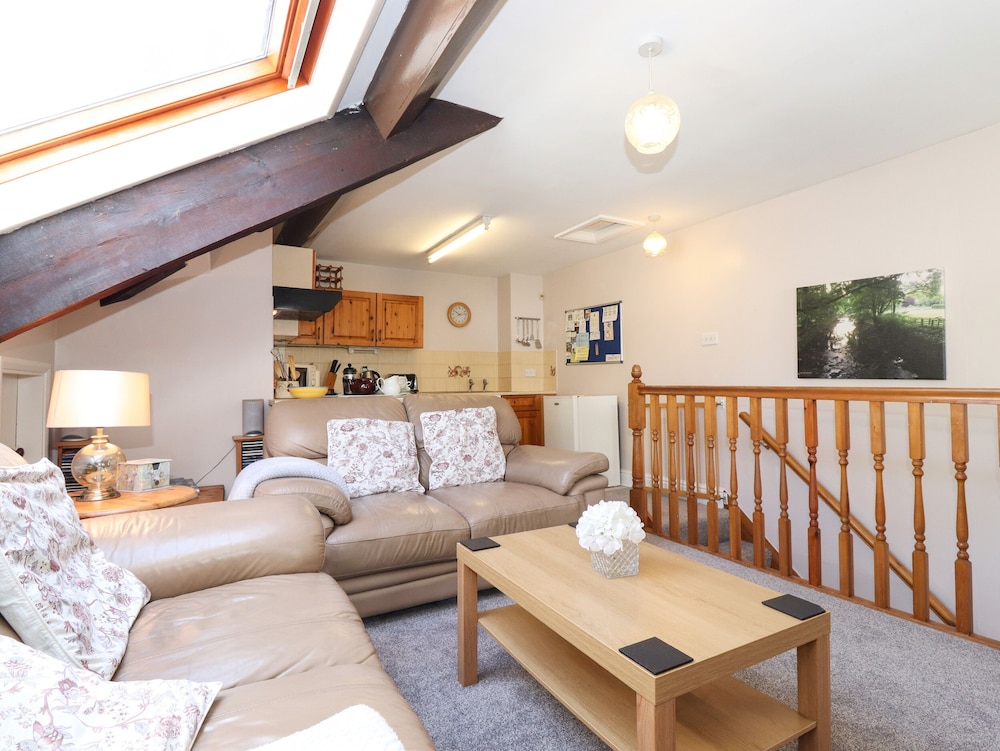 Bakers Yard Cottage