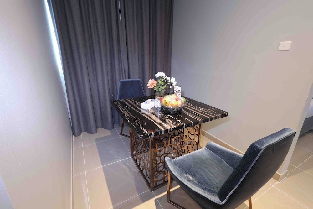 Al-Fujairah Vacations - Fortis Hotel - Property Image 9