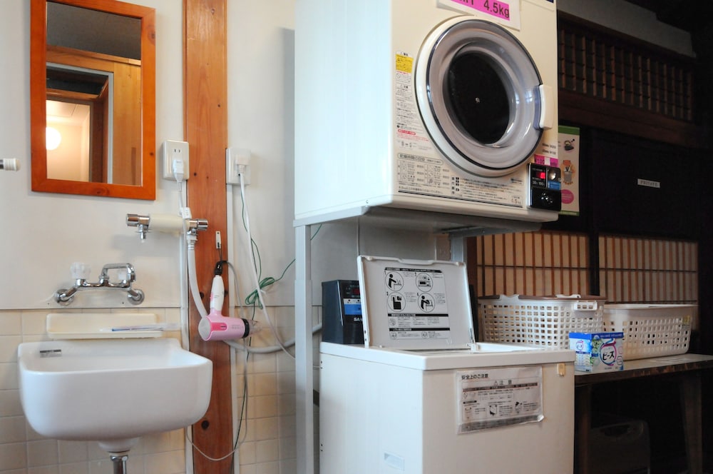 Sakura Guest House - Hostel