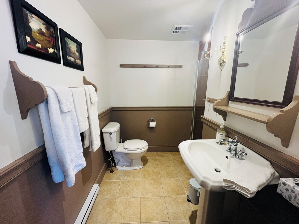 Bailey House Inn