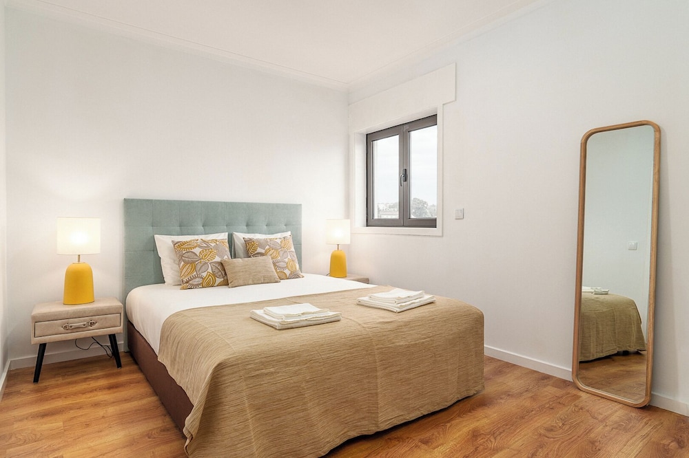 Gaia23 · Lovely 2-bed w/ Parking Amazing View