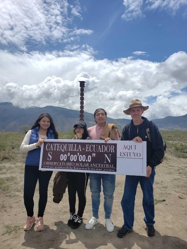 Hostal Davinci Mitad del Mundo
