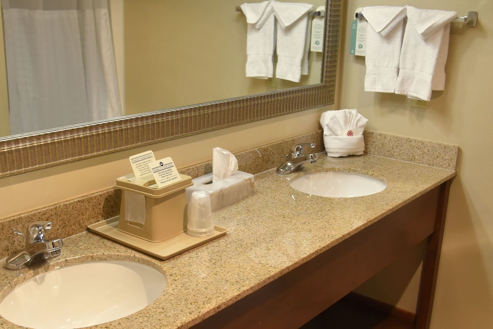 Albany Vacations - Comfort Suites Linn County - Property Image 29