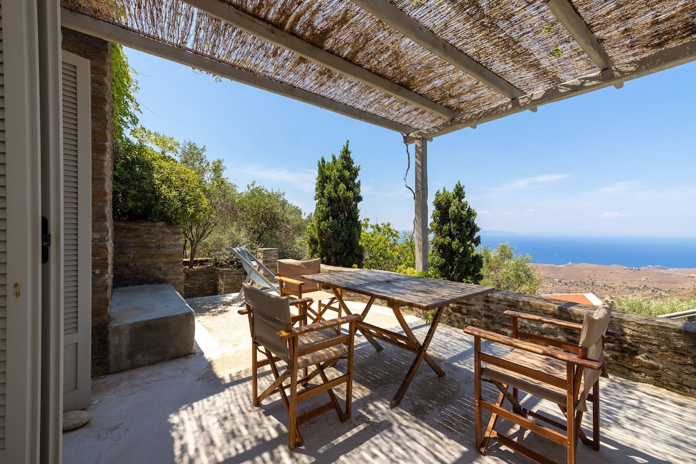 Kea Village Suites & Villas