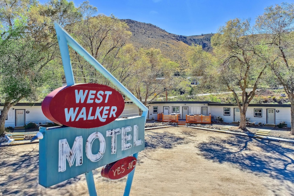 West Walker Motel