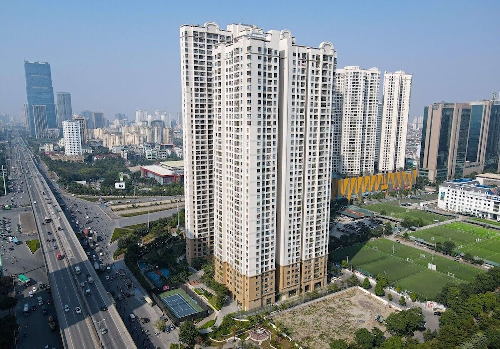 TIL Vinhomes D'capitale Elegance Suites