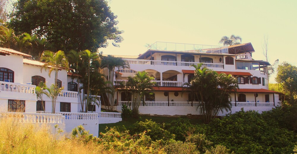 Casa & Mar Colonial