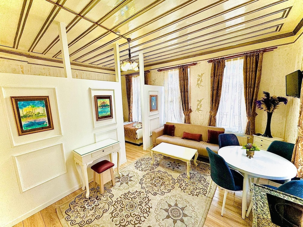 Alhambra Apart Otel - Image 69