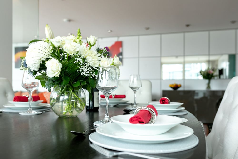 River view Luxury 3bed flat with views