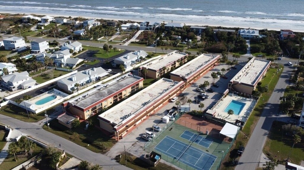 Pelican Inlet C119, Near Beach: Pool & Tennis 2 Bedroom Condo
