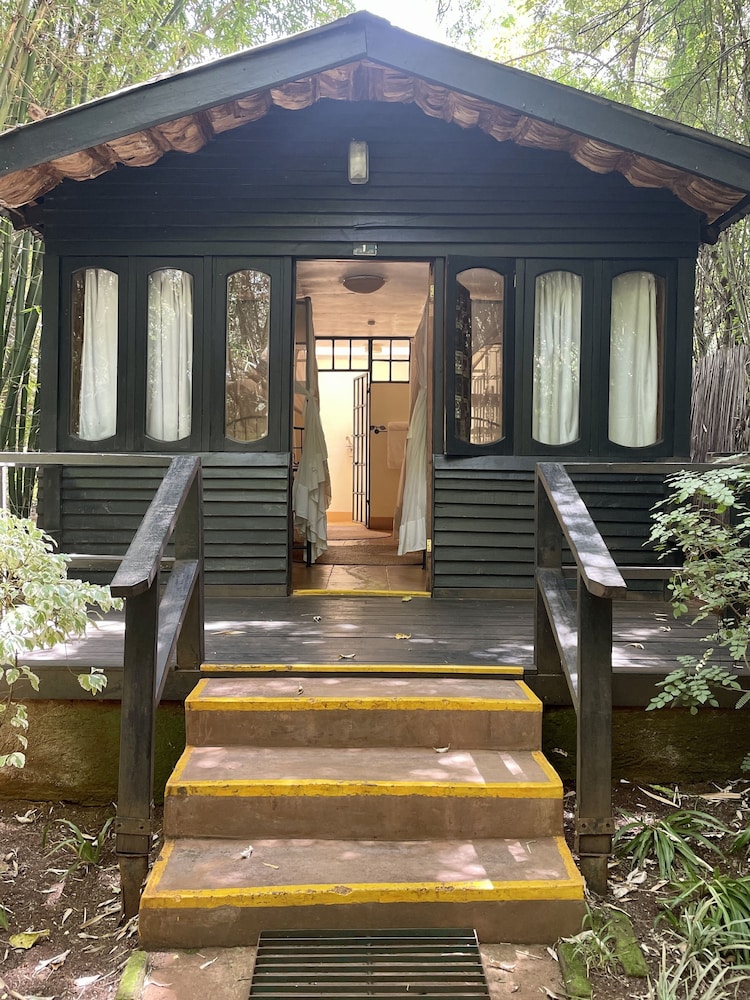 Octagon Lodge