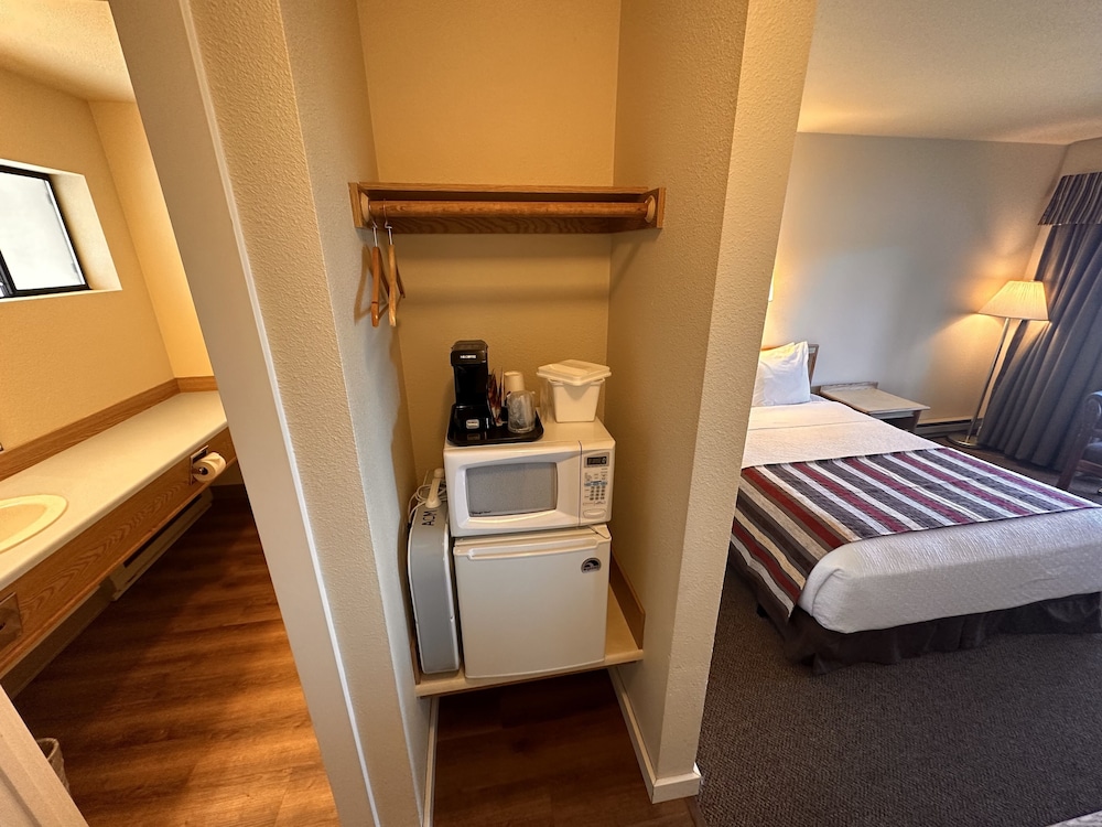 Astoria Crest Motel