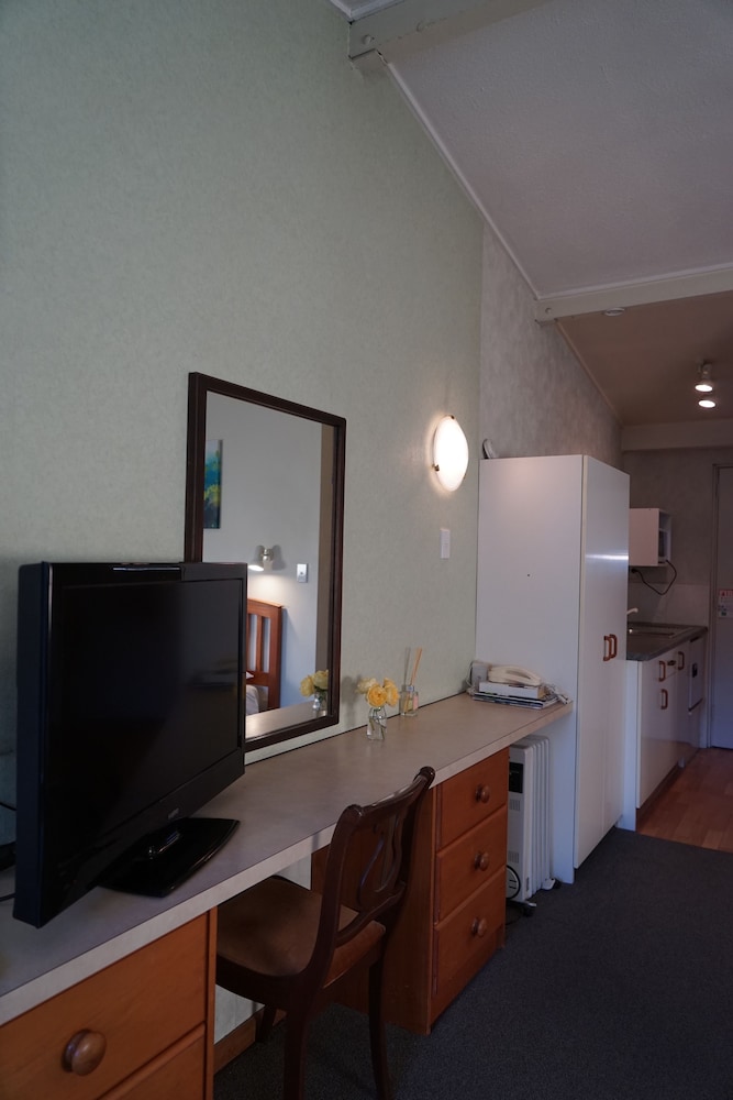 Tui Lodge Motel