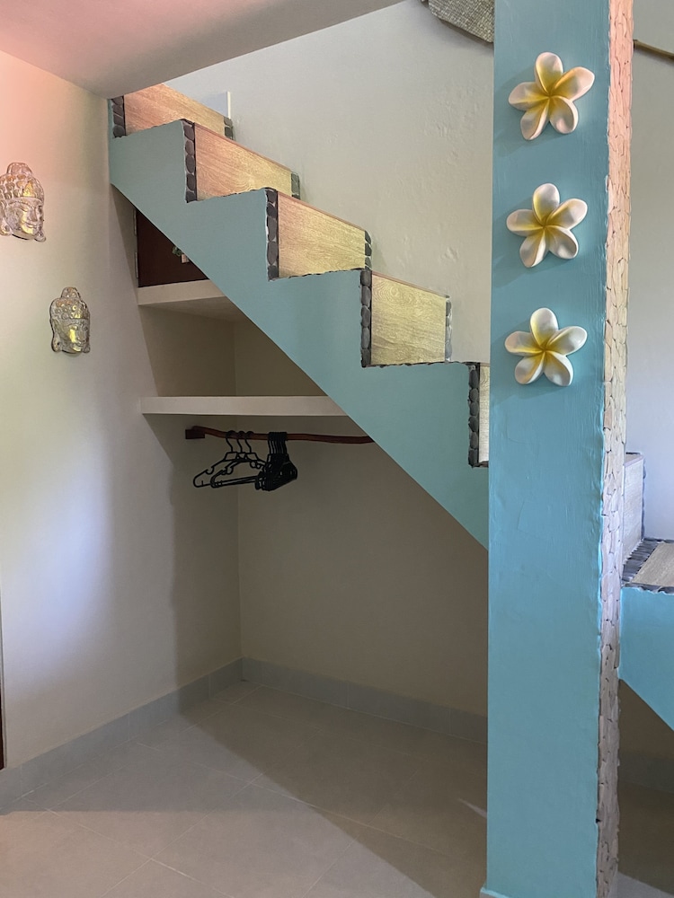 Villa Anjing 2