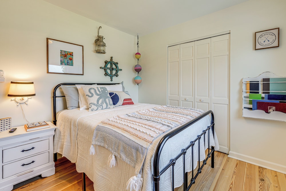 Private Beach Access & Hot Tub: Kitty Hawk Haven