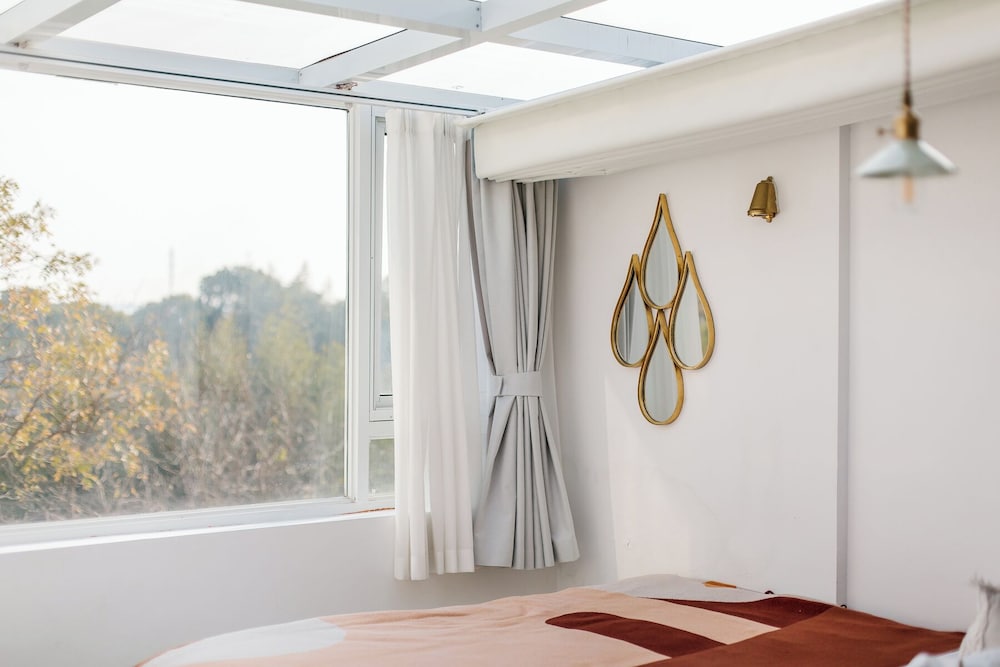 Shanghai Ruochu Designer Guesthouse-Near Shanghai Pudong Airport & Disneyland