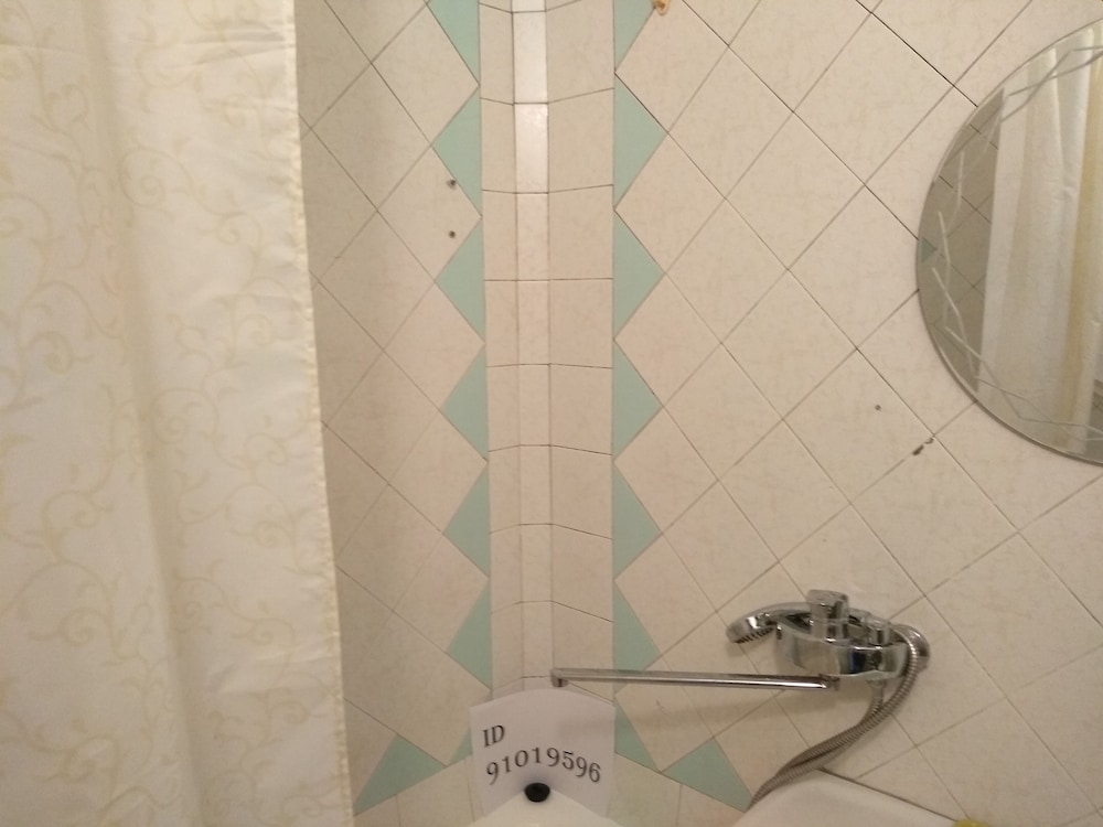 Apartment on Krymskaya 36 Green Area 9