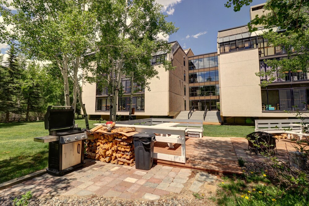 SkyRun - Vacation Condos in Copper Mountain Resort CO
