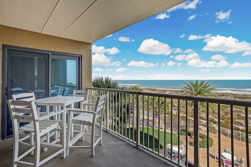 Amelia By The Sea 335 2 Bedroom Condo