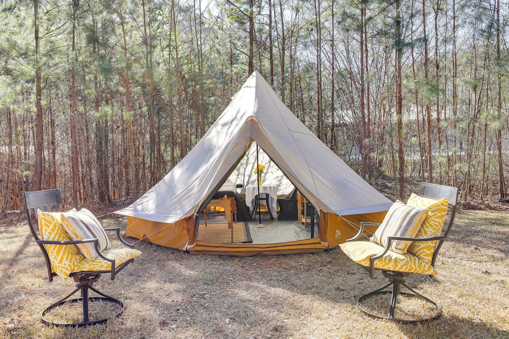 Georgia Farmhouse Studio w/ Hiking Trail