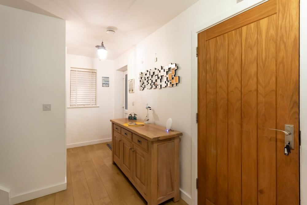 Stylish Margate Coastal Home Parking By Adliv
