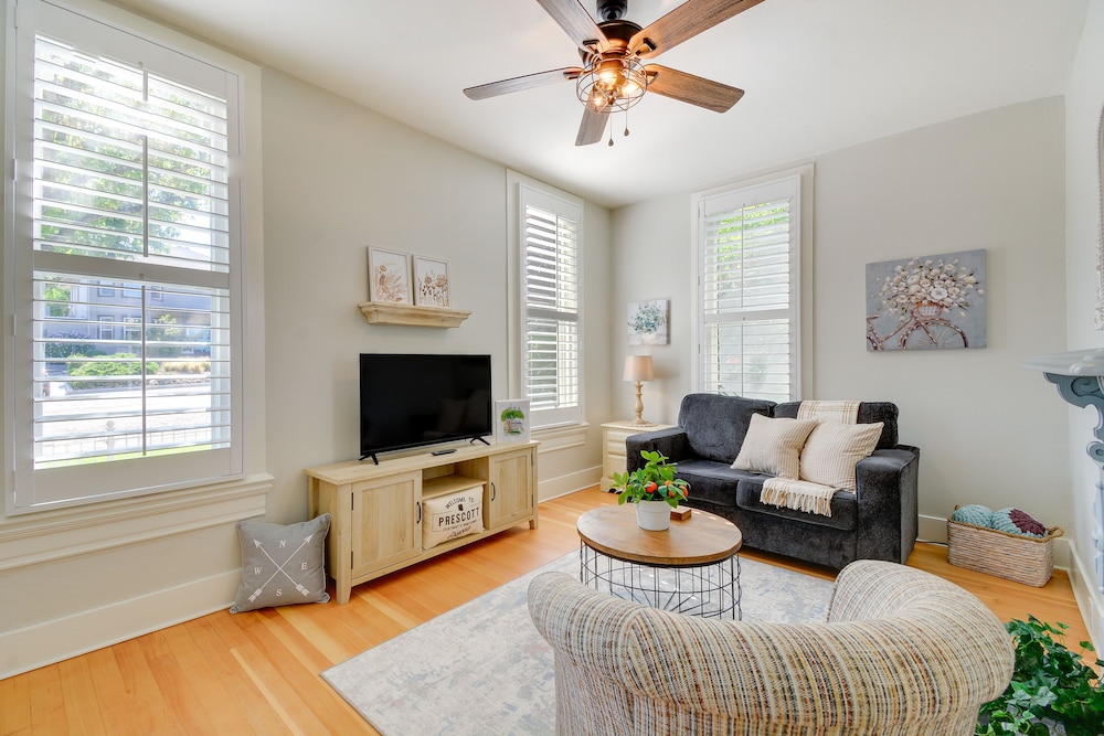 Prescott Valley Vacations - Historic Prescott Home: Patio, Walk to Downtown! - Property Image 1