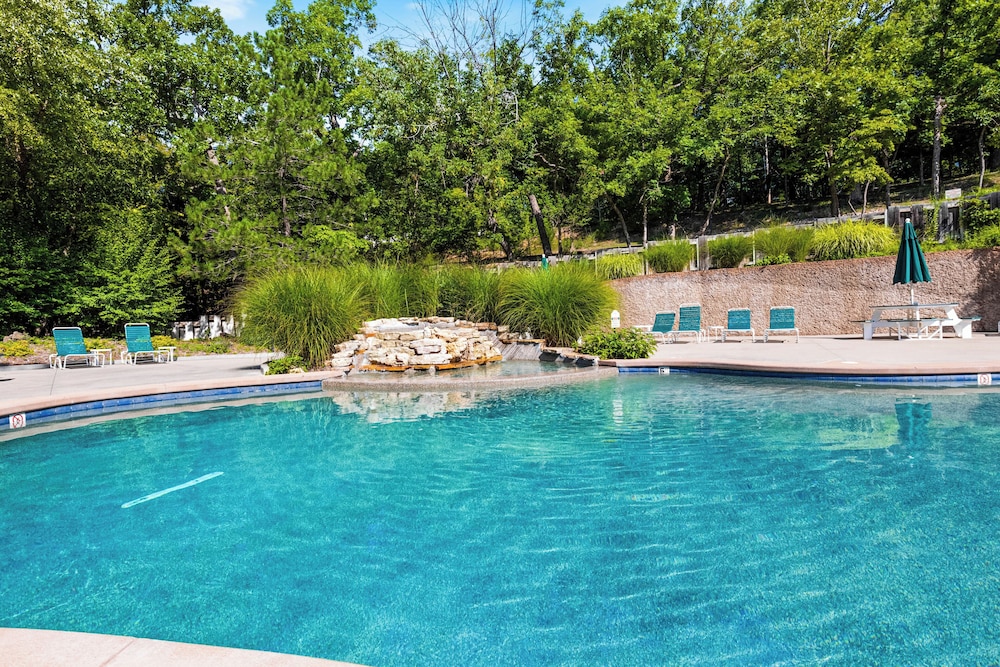 Home w/ Deck, Grill, W & D: Close to Resort & fun