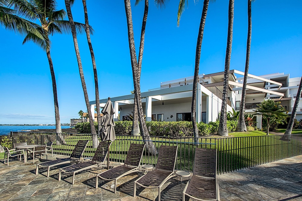 Ocean Front Villa - Central AC- Vrkcv