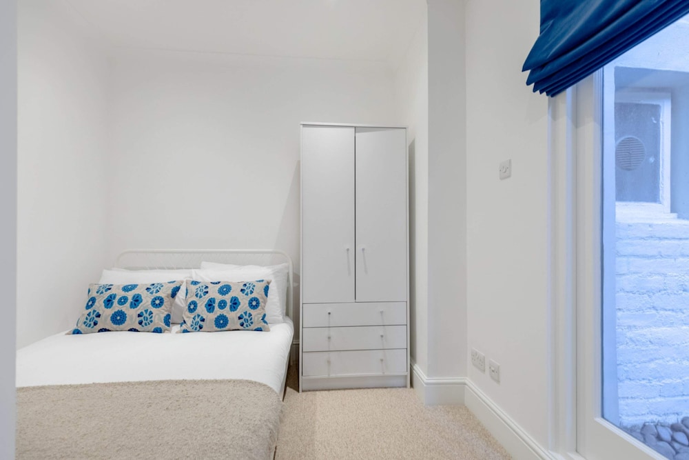 London Maisonette: Unique Retreat view 5