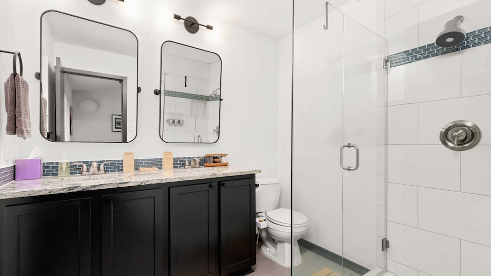 Upstay Contemporary 4BR Family Home With Garden