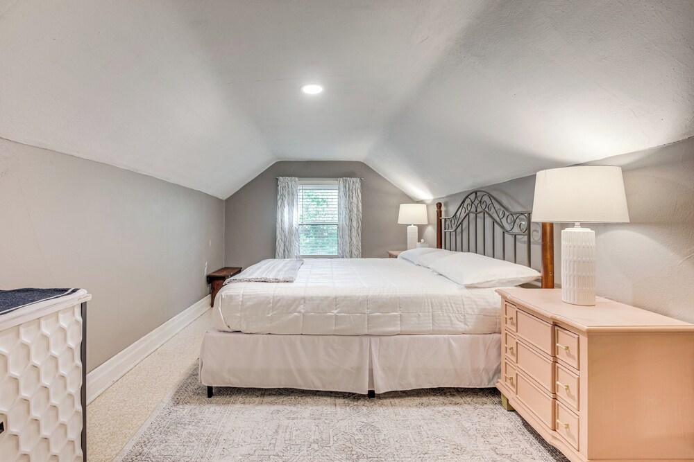 Hillside Home on 5 Wooded Acres in Wakefield! view 5